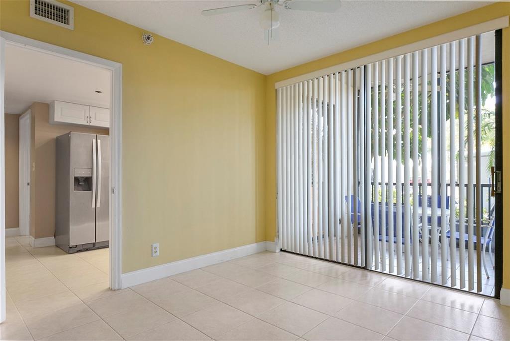 Wellesley park Condo 01 - Residential