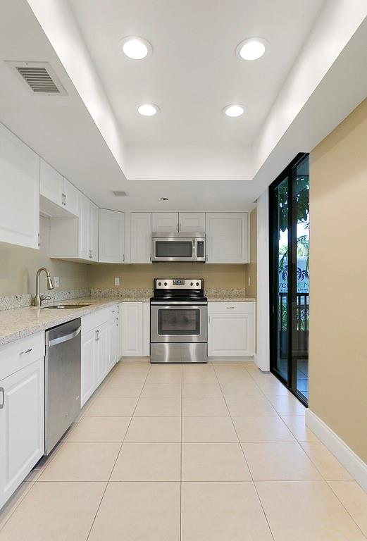 Wellesley park Condo 01 - Residential