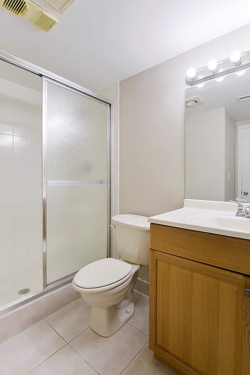 Wellesley park Condo 01 - Residential