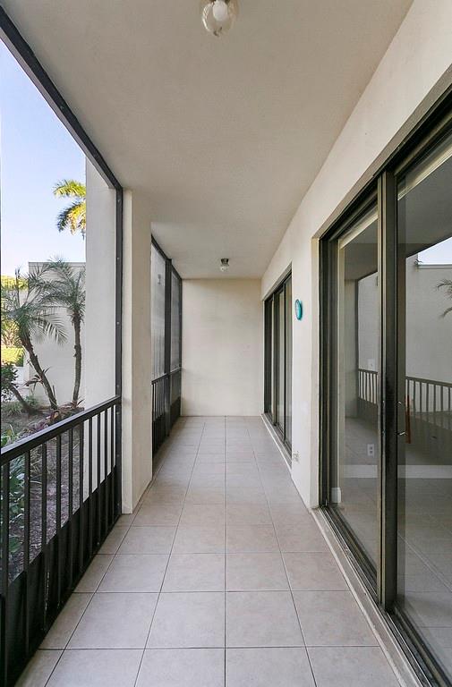 Wellesley park Condo 01 - Residential