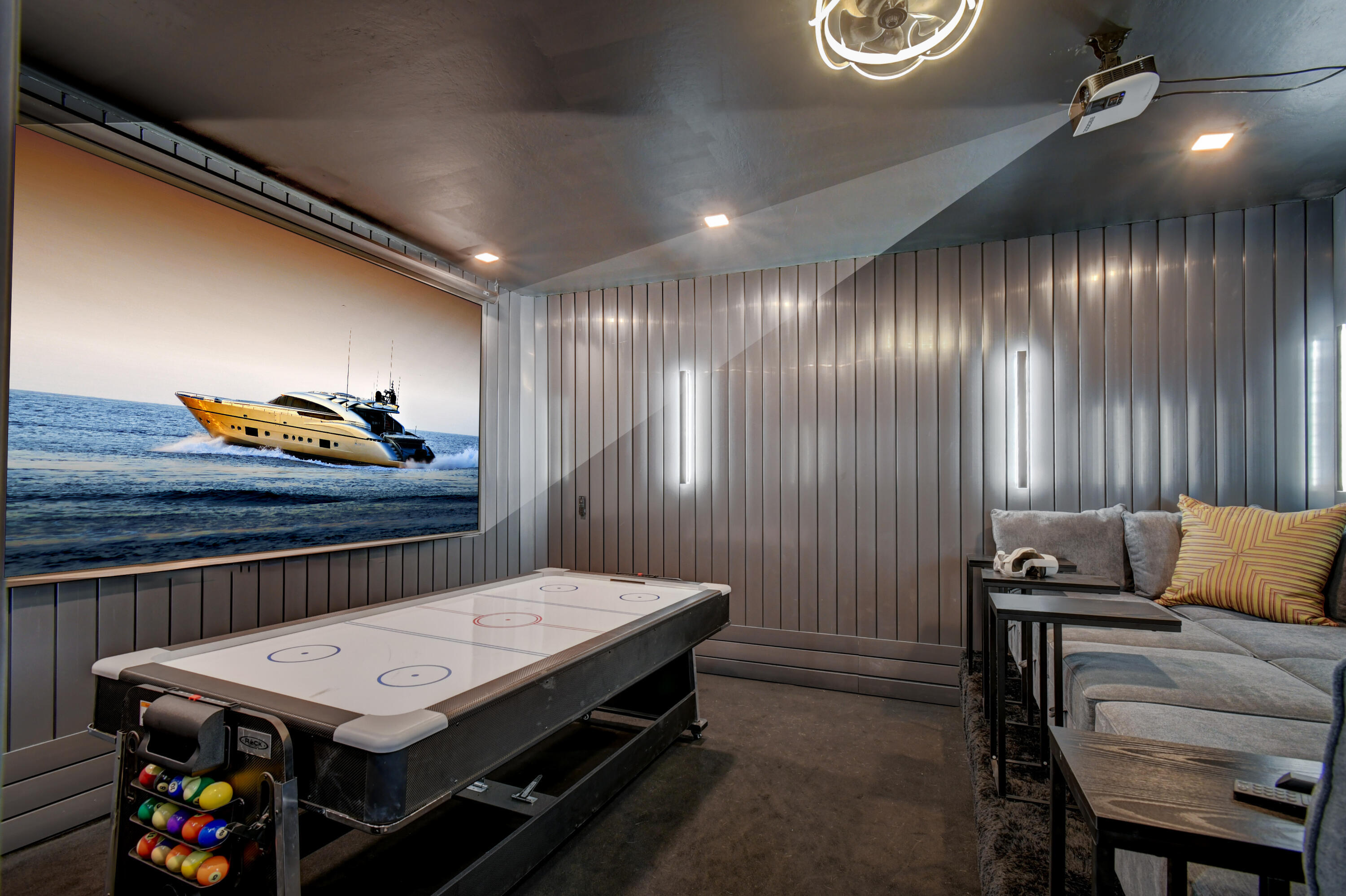 ISLES AT WELLINGTON 3 - Residential