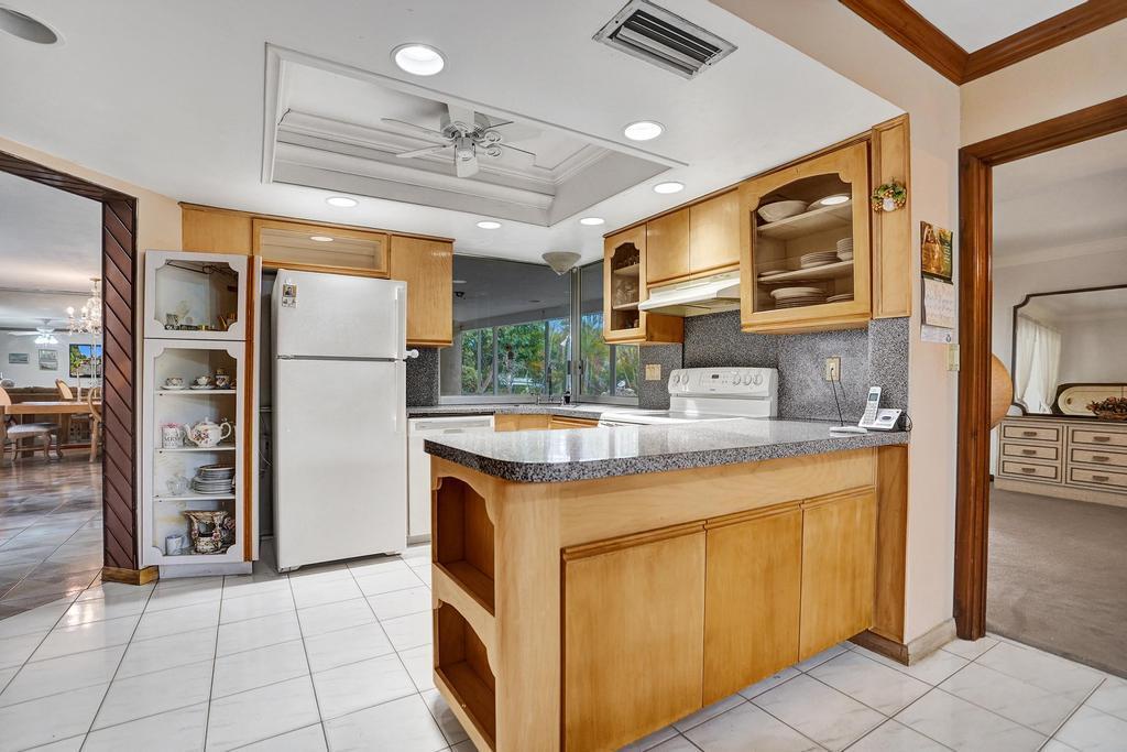 COVE 5TH SEC - Residential