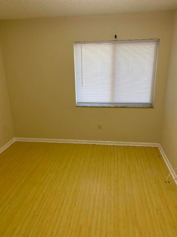 LAGO DEL REY NORTH AMSTERDAM CONDO - Residential