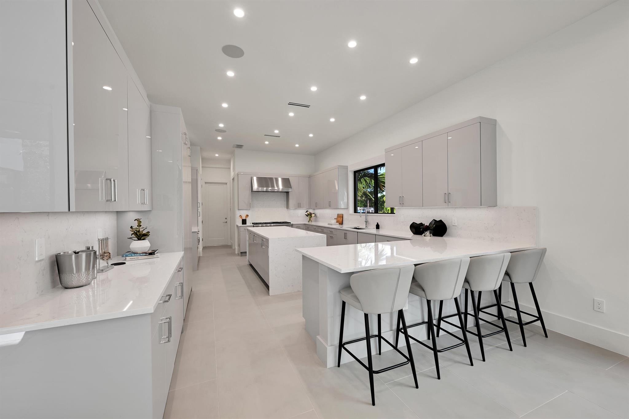 16694 Mosaic Place