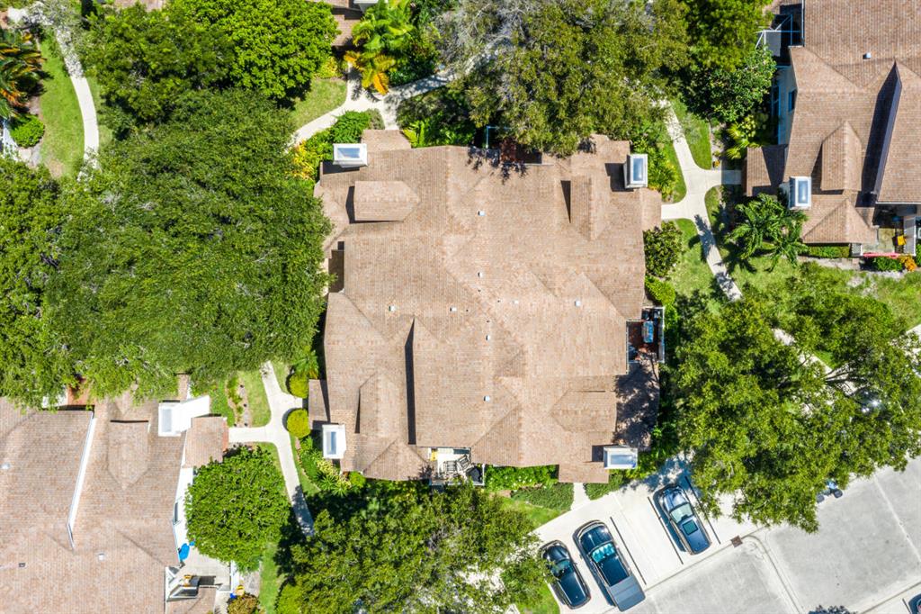 WELLESLEY AT LAKE CLARKE SHORES - Residential