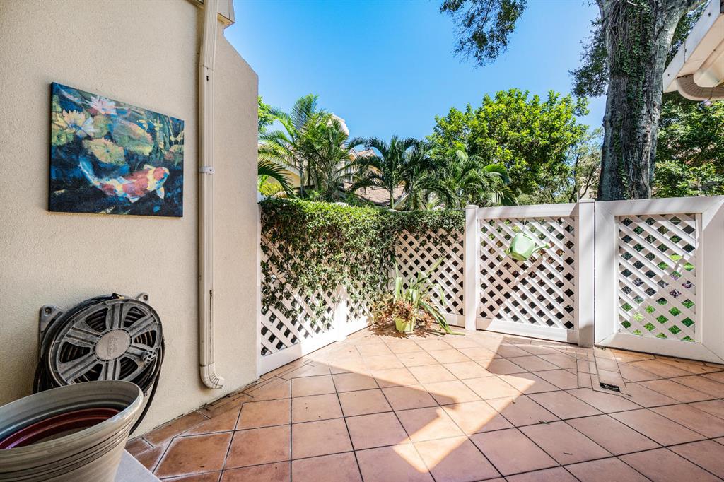 WELLESLEY AT LAKE CLARKE SHORES - Residential