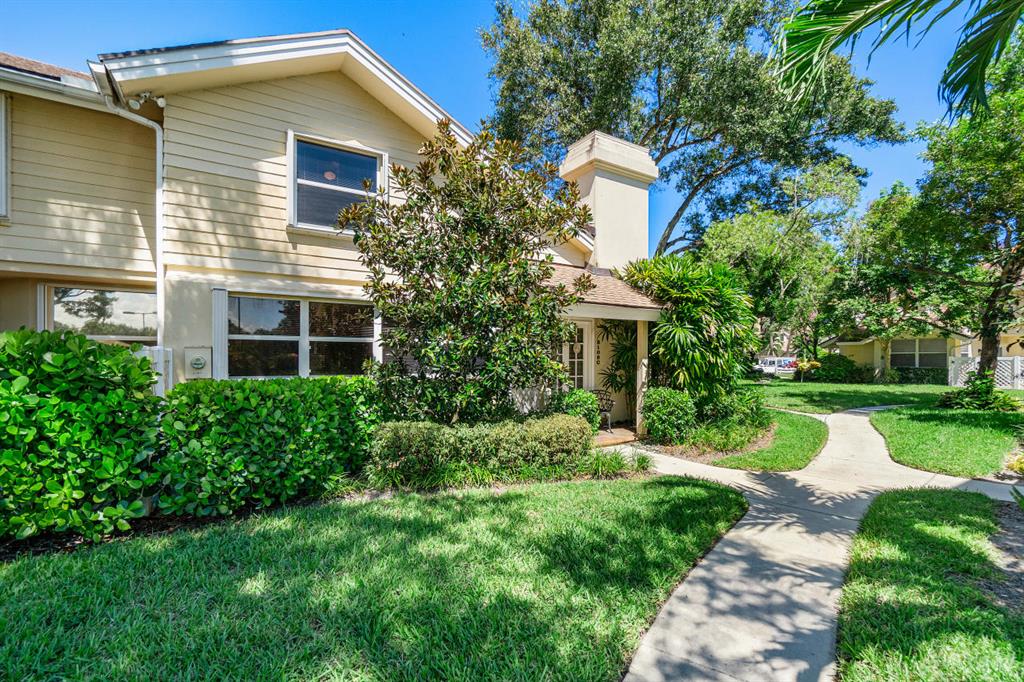 WELLESLEY AT LAKE CLARKE SHORES - Residential