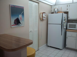 Phoenix Towers Condo 01 - Residential Lease