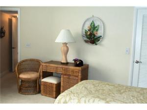 Phoenix Towers Condo 01 - Residential Lease