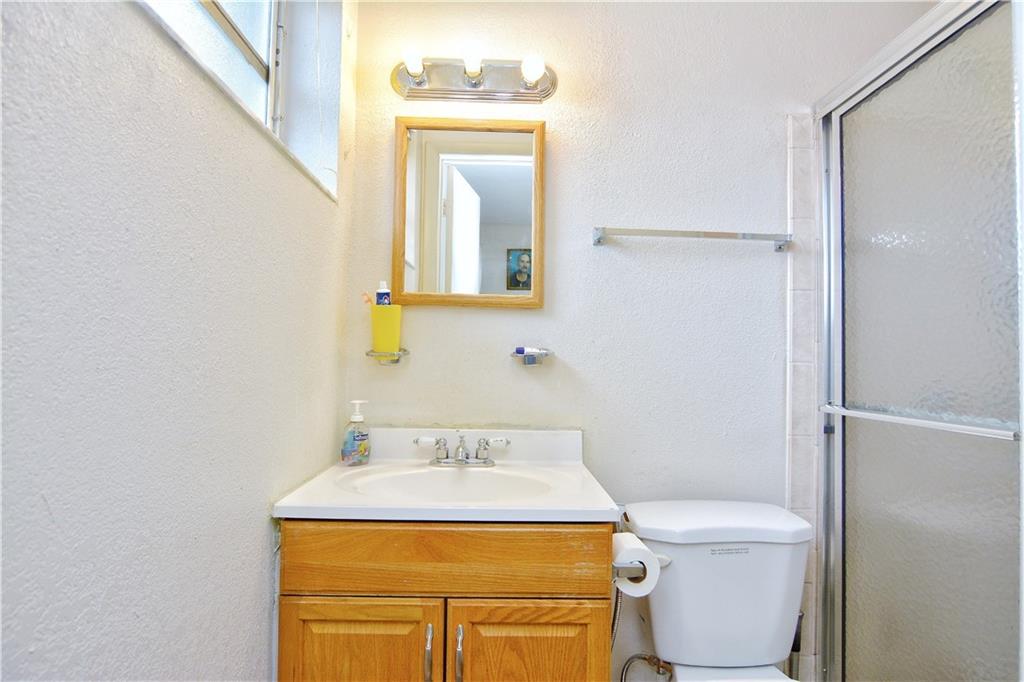 Sheridan Park 43-25 B - Residential