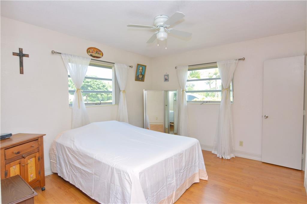 Sheridan Park 43-25 B - Residential