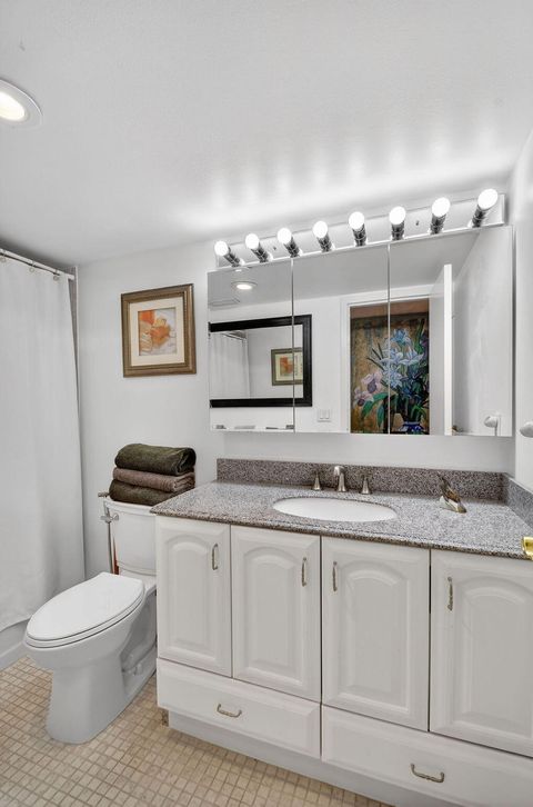Tiny photo for 3524 Via Poinciana #303, Lake Worth, FL 33467 (MLS # R11168910)