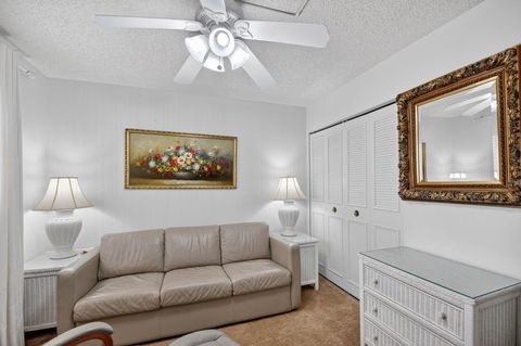 Tiny photo for 3524 Via Poinciana #303, Lake Worth, FL 33467 (MLS # R11168910)