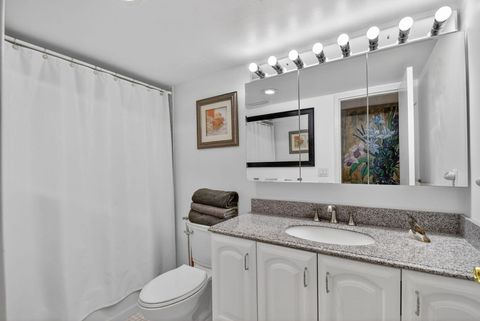 Tiny photo for 3524 Via Poinciana #303, Lake Worth, FL 33467 (MLS # R11168910)