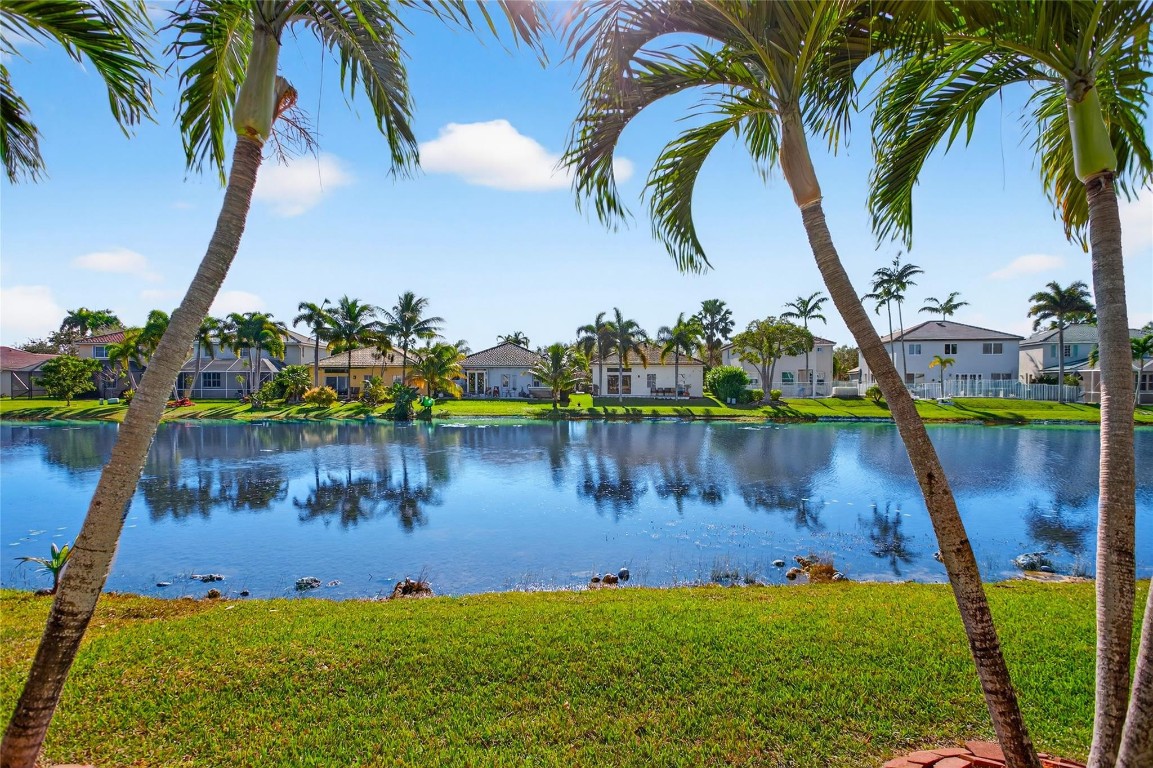 1012 Fairfield Meadows Drive