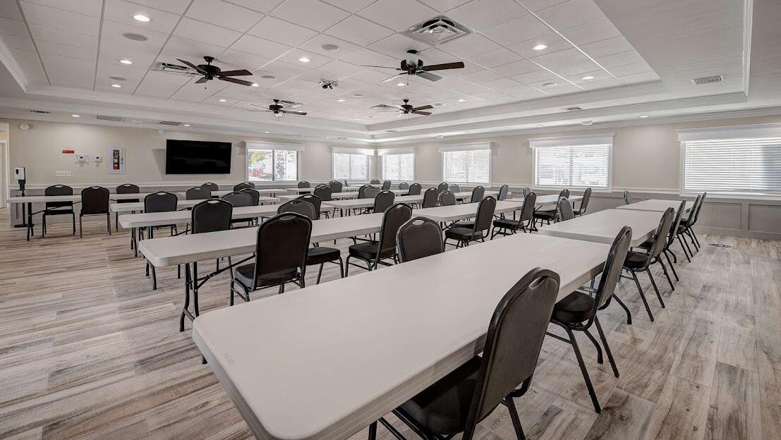 TALLOWWOOD ISLE - Residential