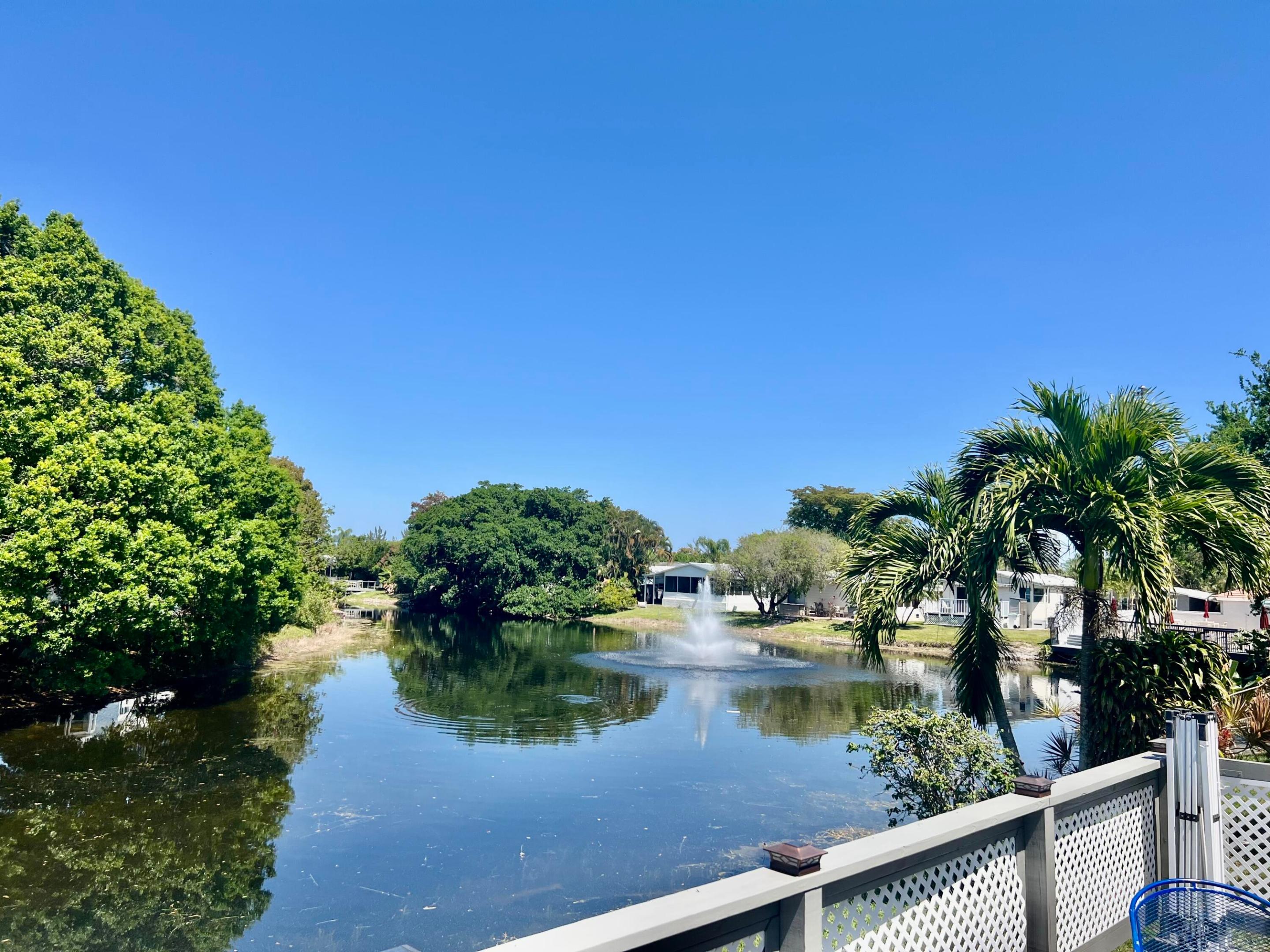 TALLOWWOOD ISLE - Residential