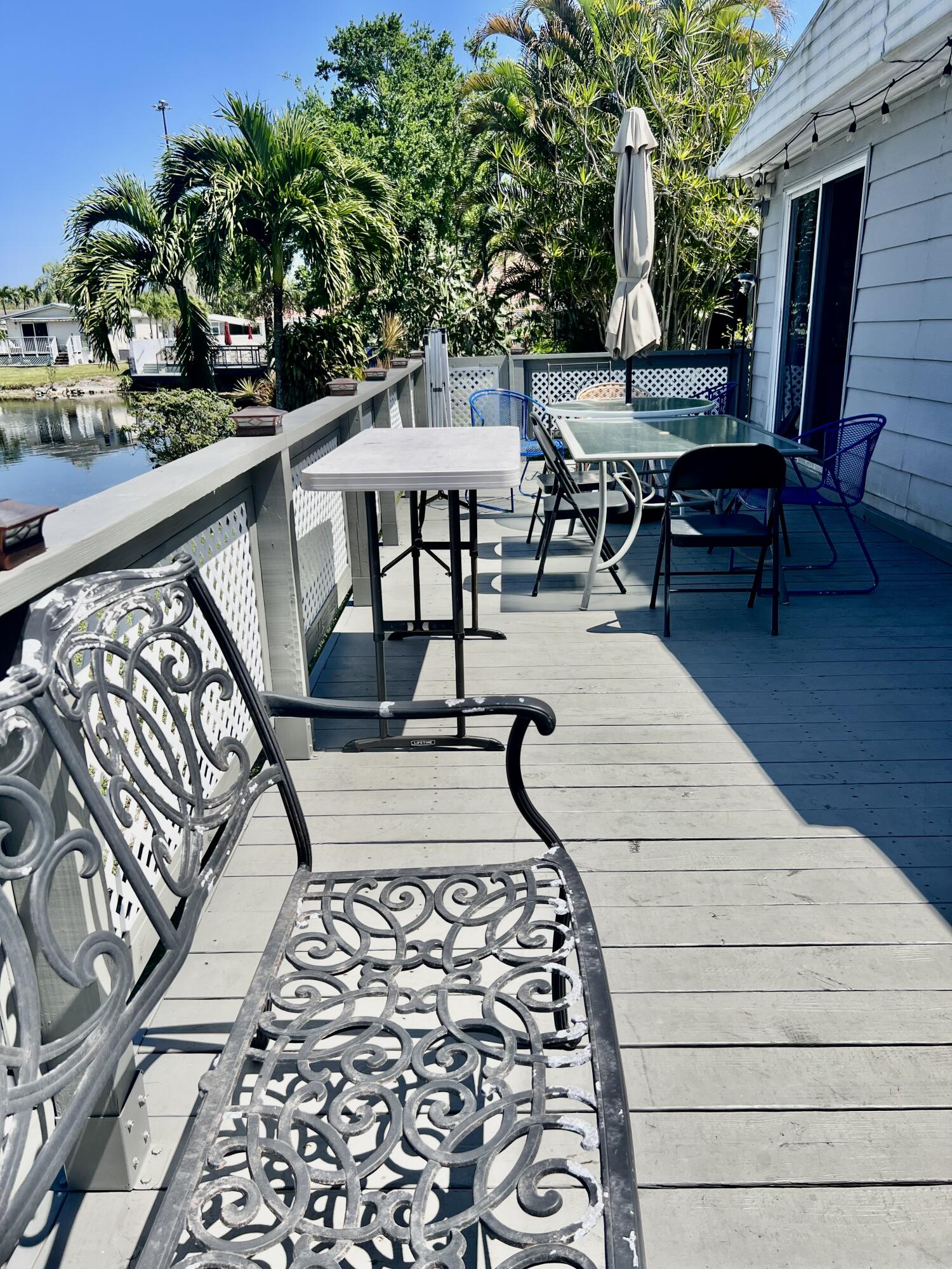 TALLOWWOOD ISLE - Residential