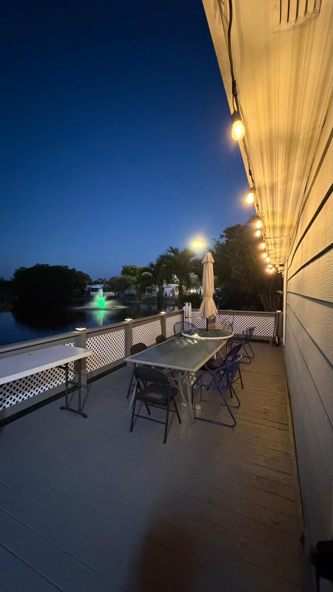 TALLOWWOOD ISLE - Residential