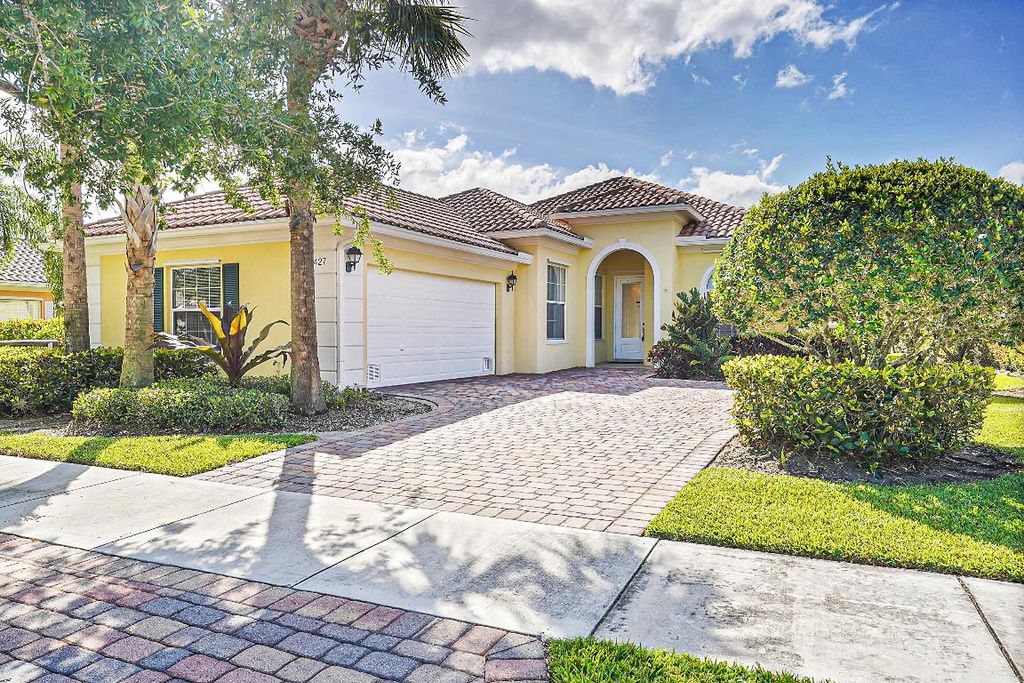 Photo of 11427 SW Rockingham Drive, Port Saint Lucie, FL 34987 (MLS # R10947336)