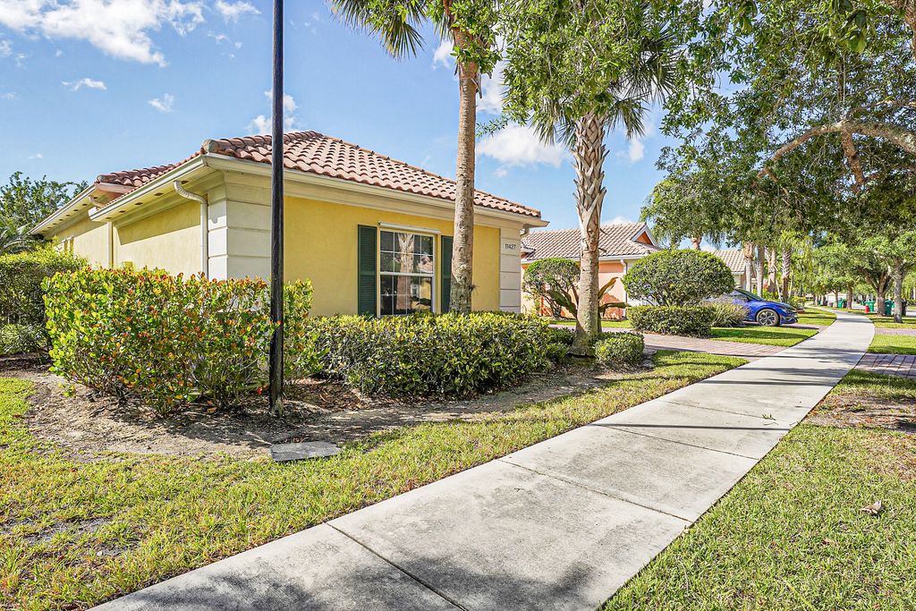 Photo of 11427 SW Rockingham Drive, Port Saint Lucie, FL 34987 (MLS # R10947336)
