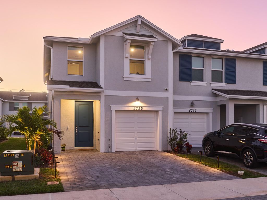 Photo of 5735 SE Edgewater Circle, Stuart, FL 34997 (MLS # R11156925)