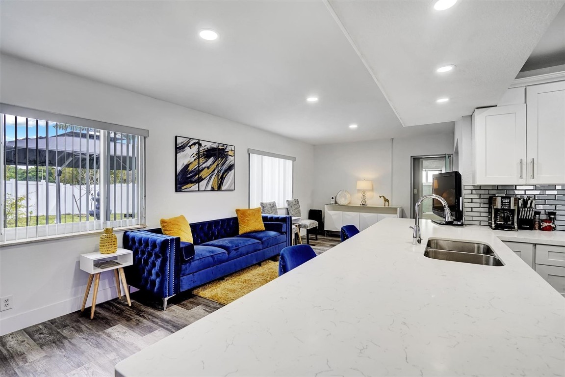 PLANTATION ISLES SEC 3 - Residential