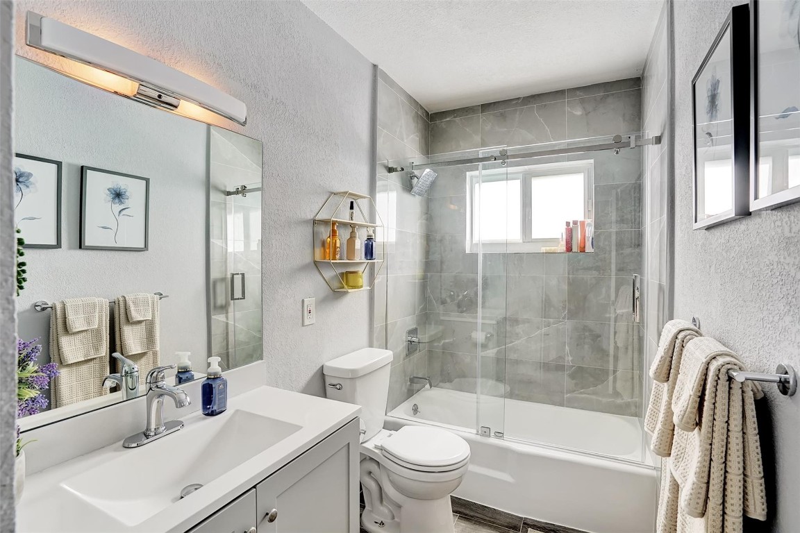 PLANTATION ISLES SEC 3 - Residential