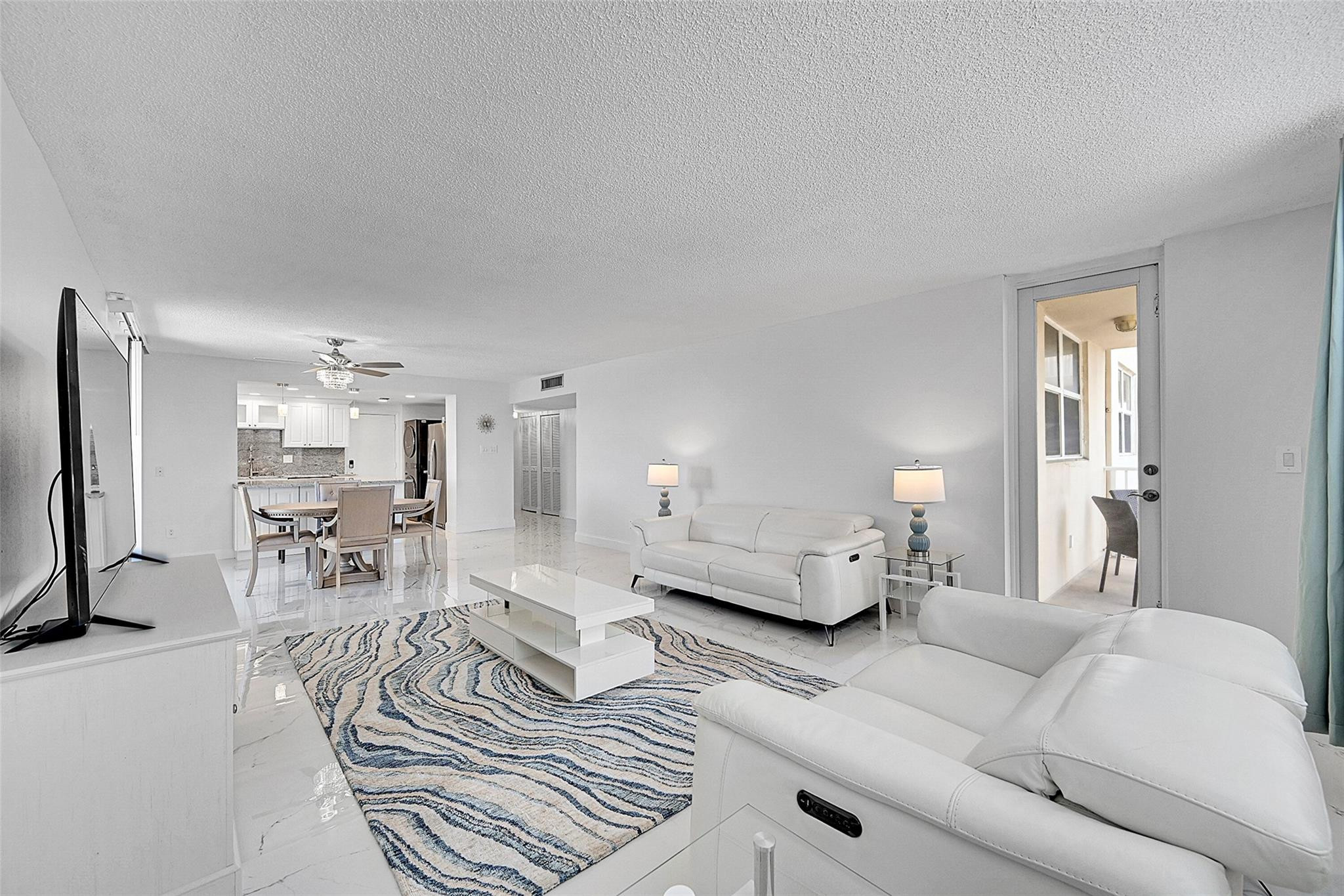 STRATFORD TOWERS CONDO - Residential Lease