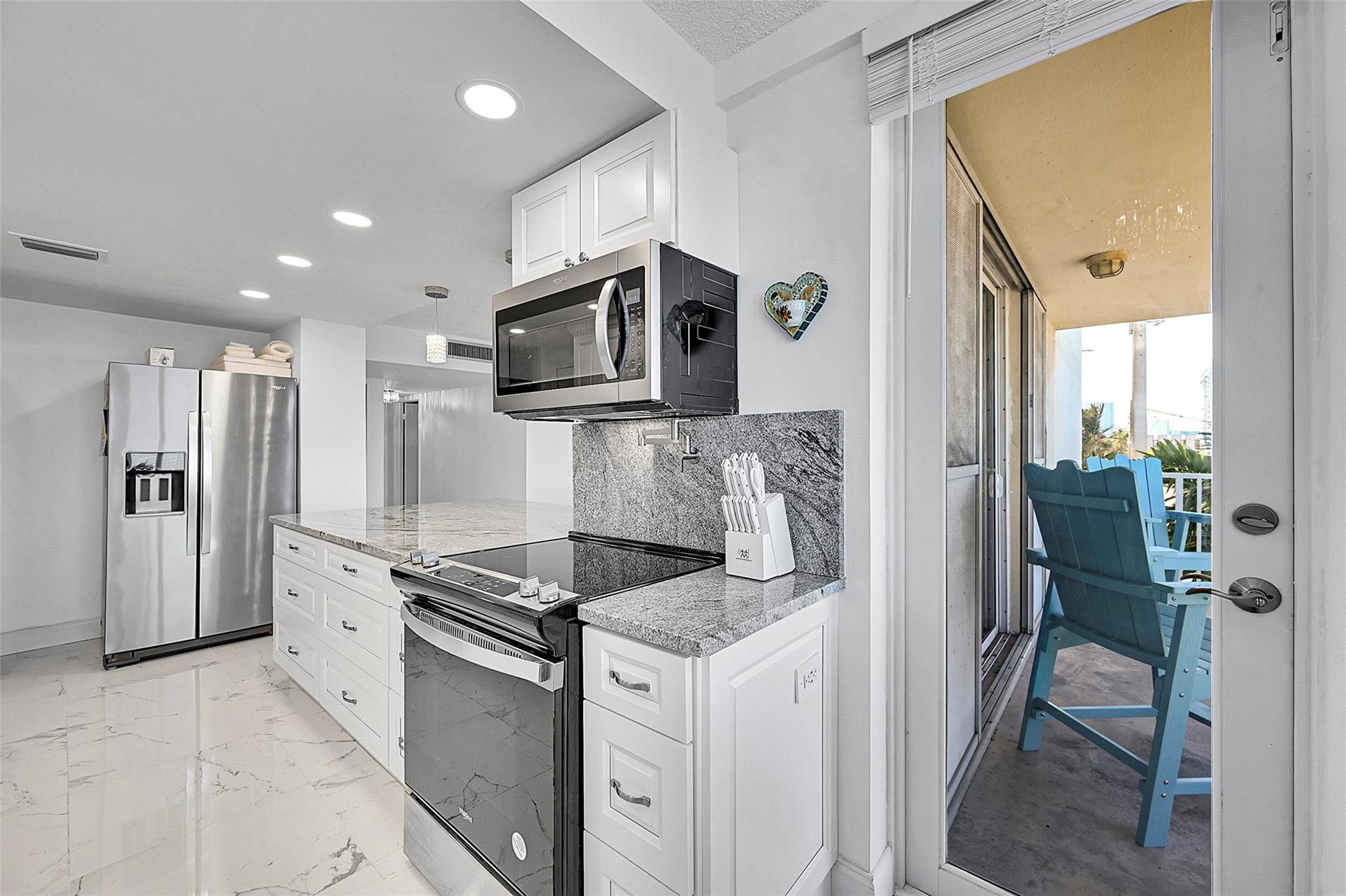 STRATFORD TOWERS CONDO - Residential Lease