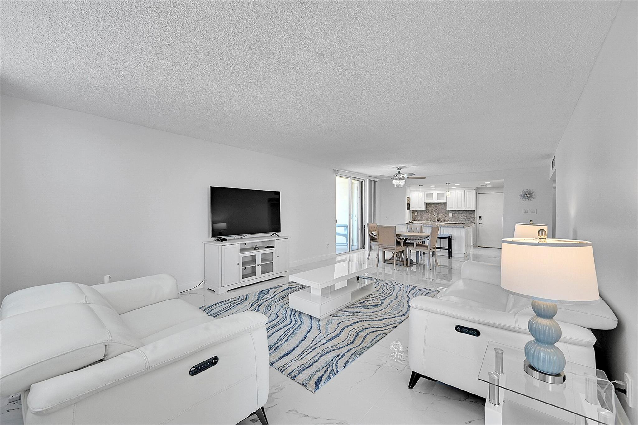 STRATFORD TOWERS CONDO - Residential Lease