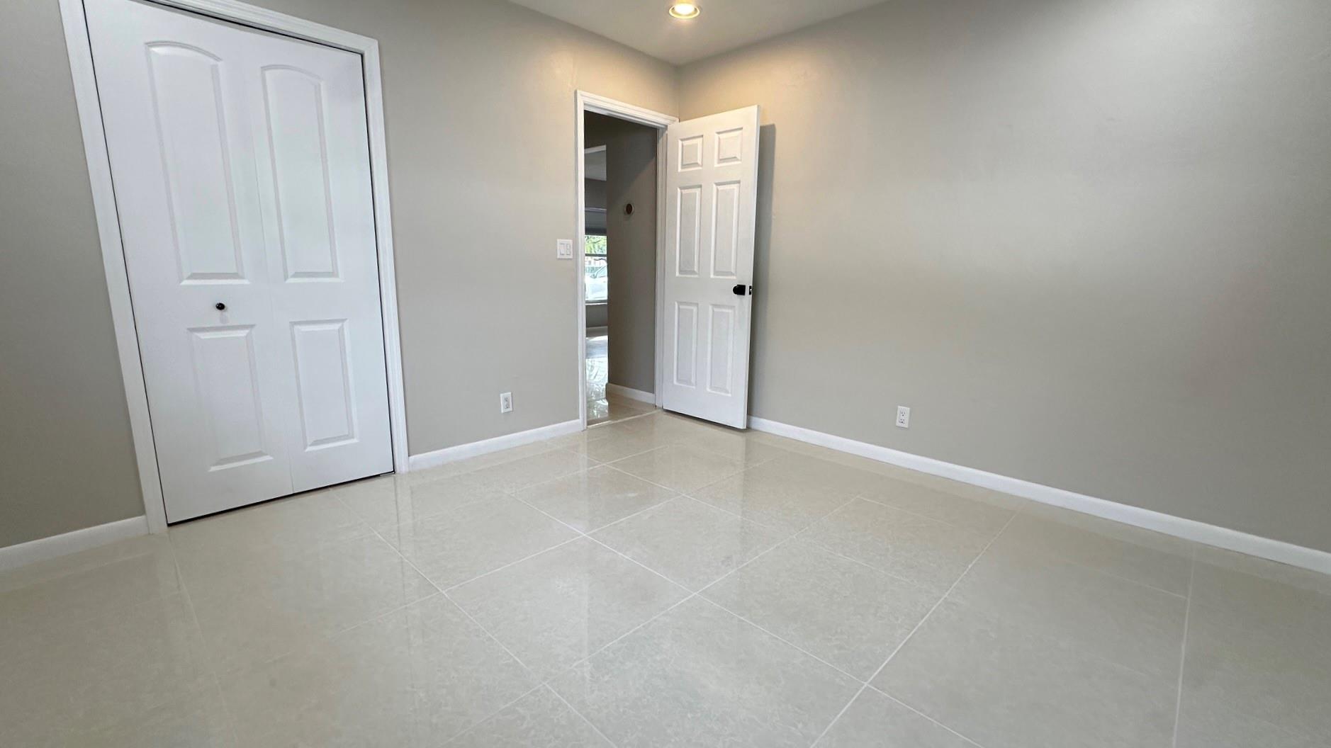 Woodland Villas 73-34 B - Residential Lease