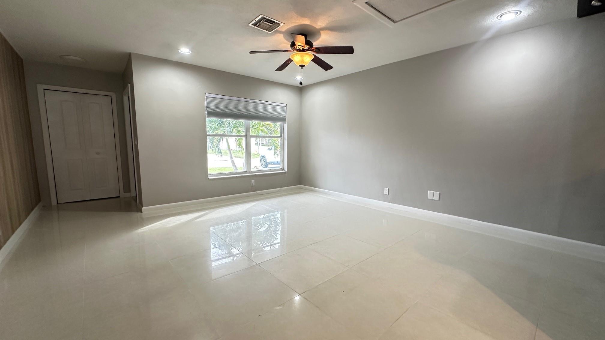 Woodland Villas 73-34 B - Residential Lease