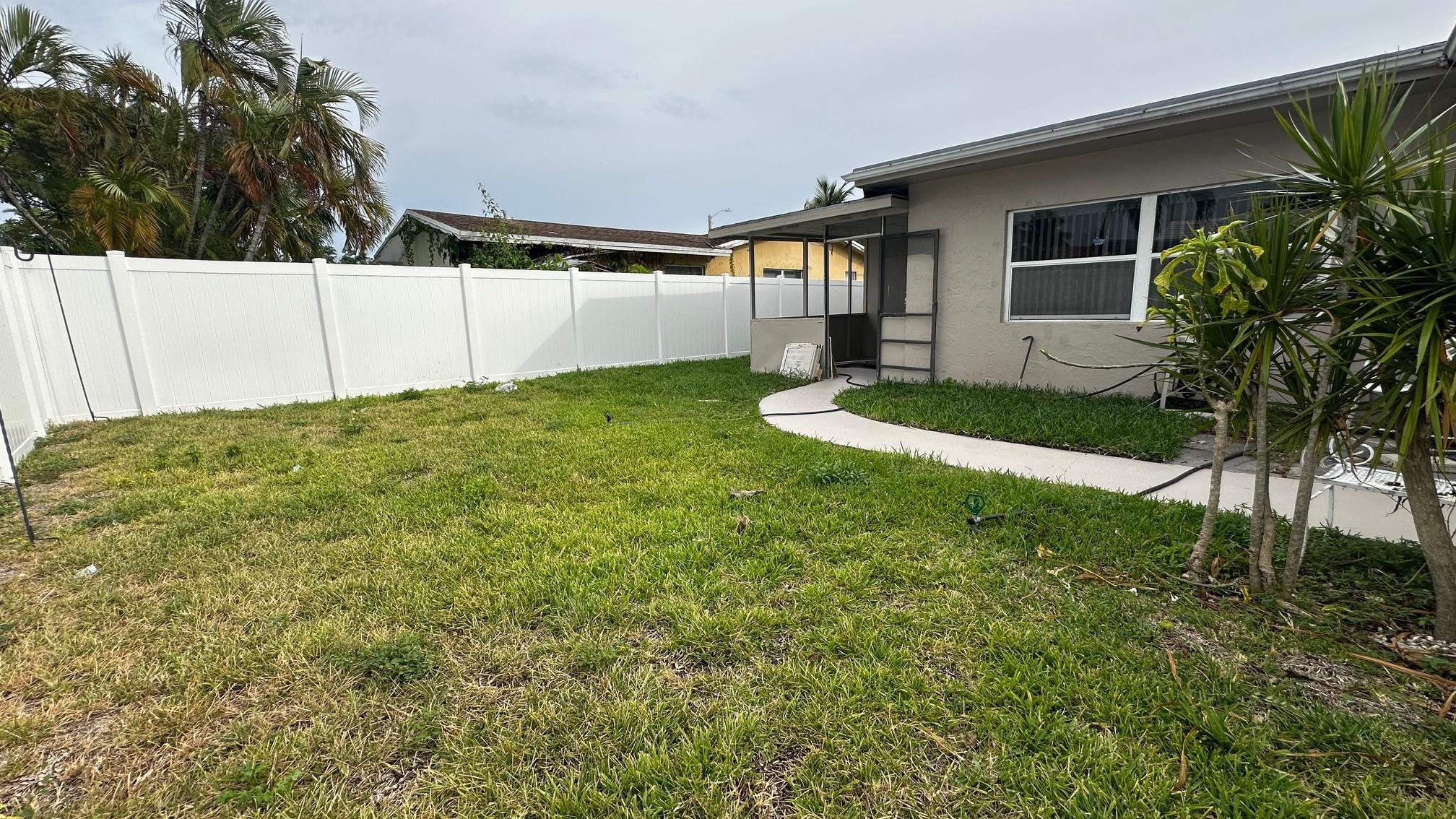 Woodland Villas 73-34 B - Residential Lease