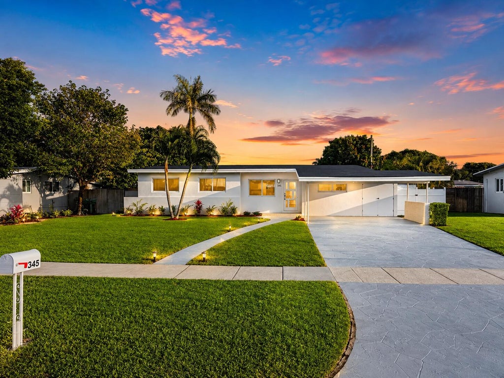 Photo of 345 PINEHURST Road, Palm Springs, FL 33461 (MLS # B26074878)