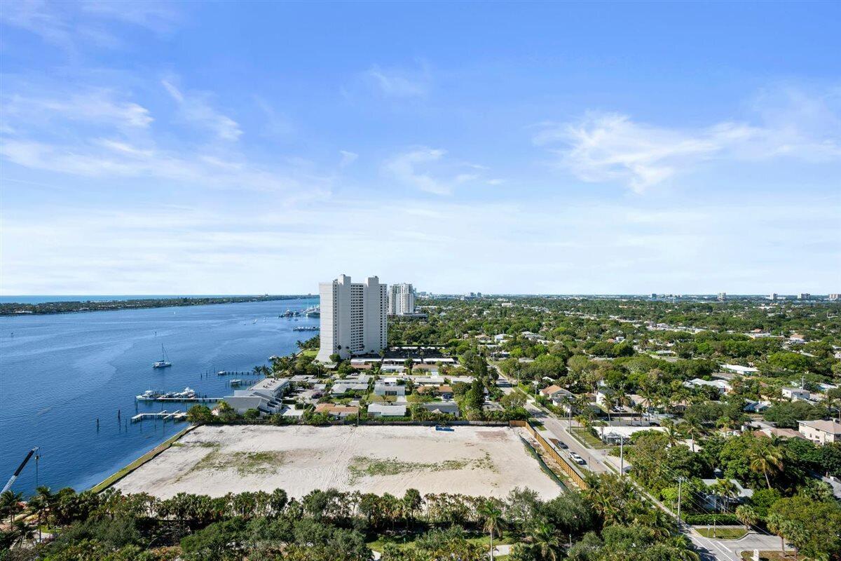 5600 N Flagler Drive 2304