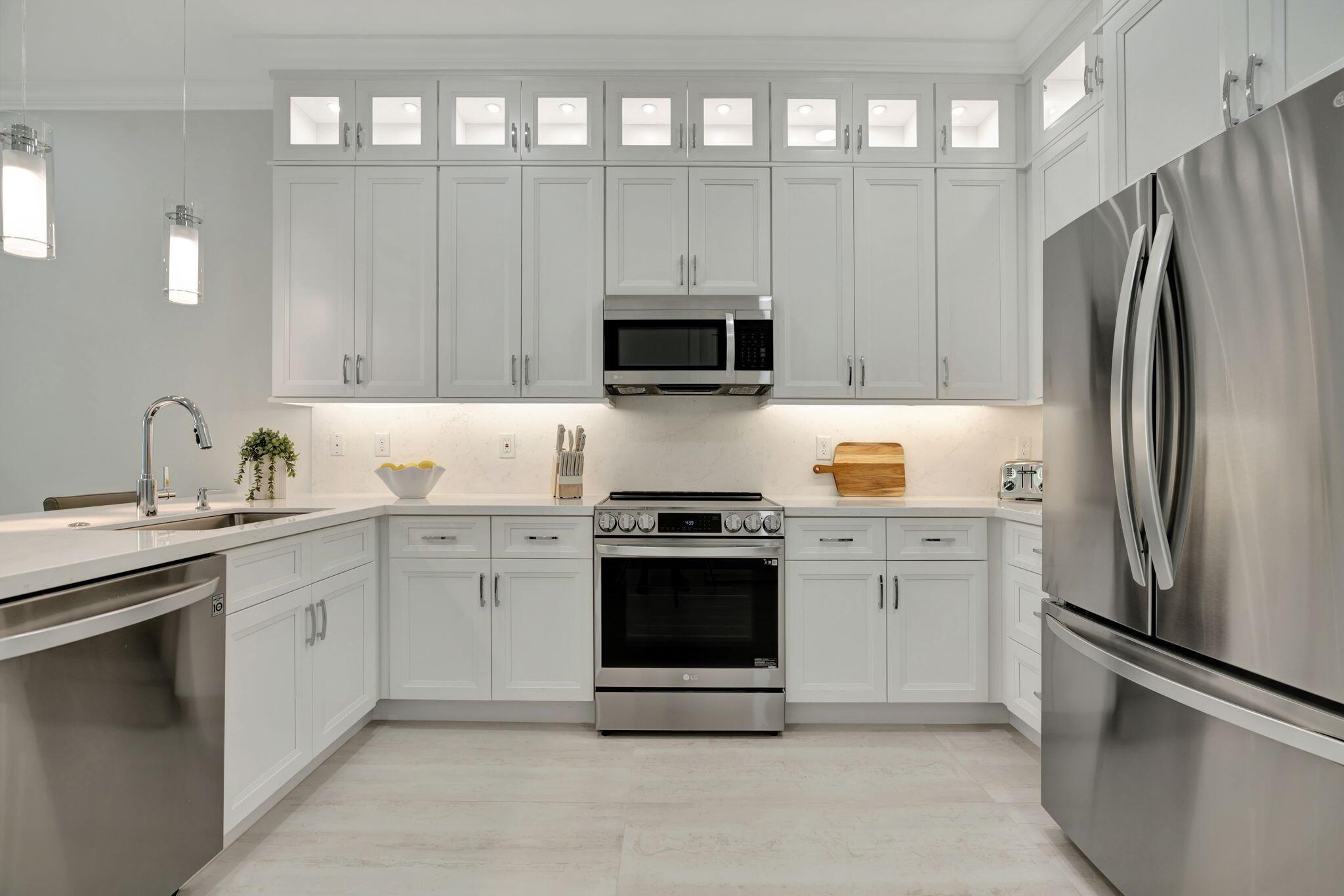 Manatee Isles - Residential Lease