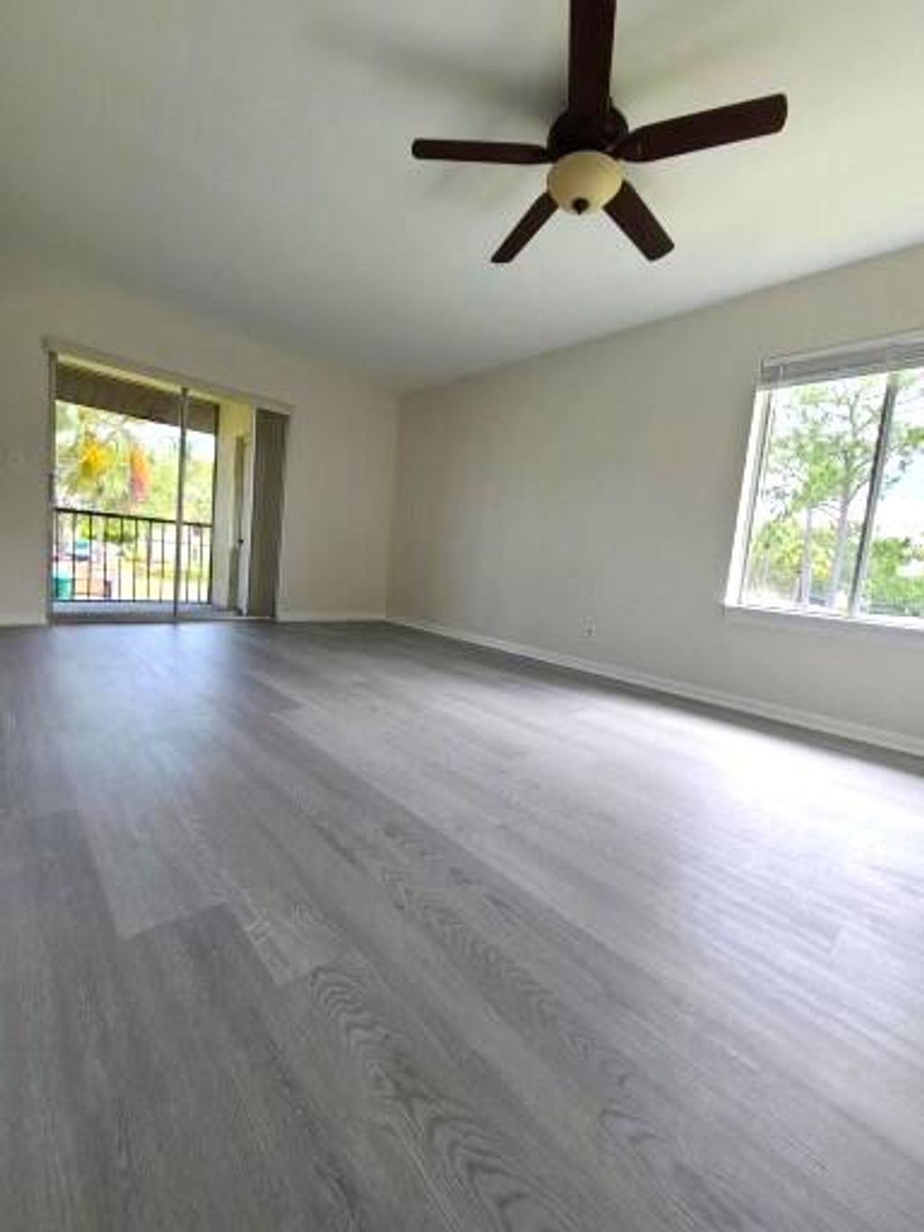 Photo of 6327 Chasewood Drive #E, Jupiter, FL 33458 (MLS # R10997072)