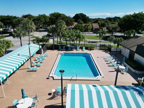Tiny photo for 3928 Vine Trail #B, Lake Worth, FL 33467 (MLS # R11141149)