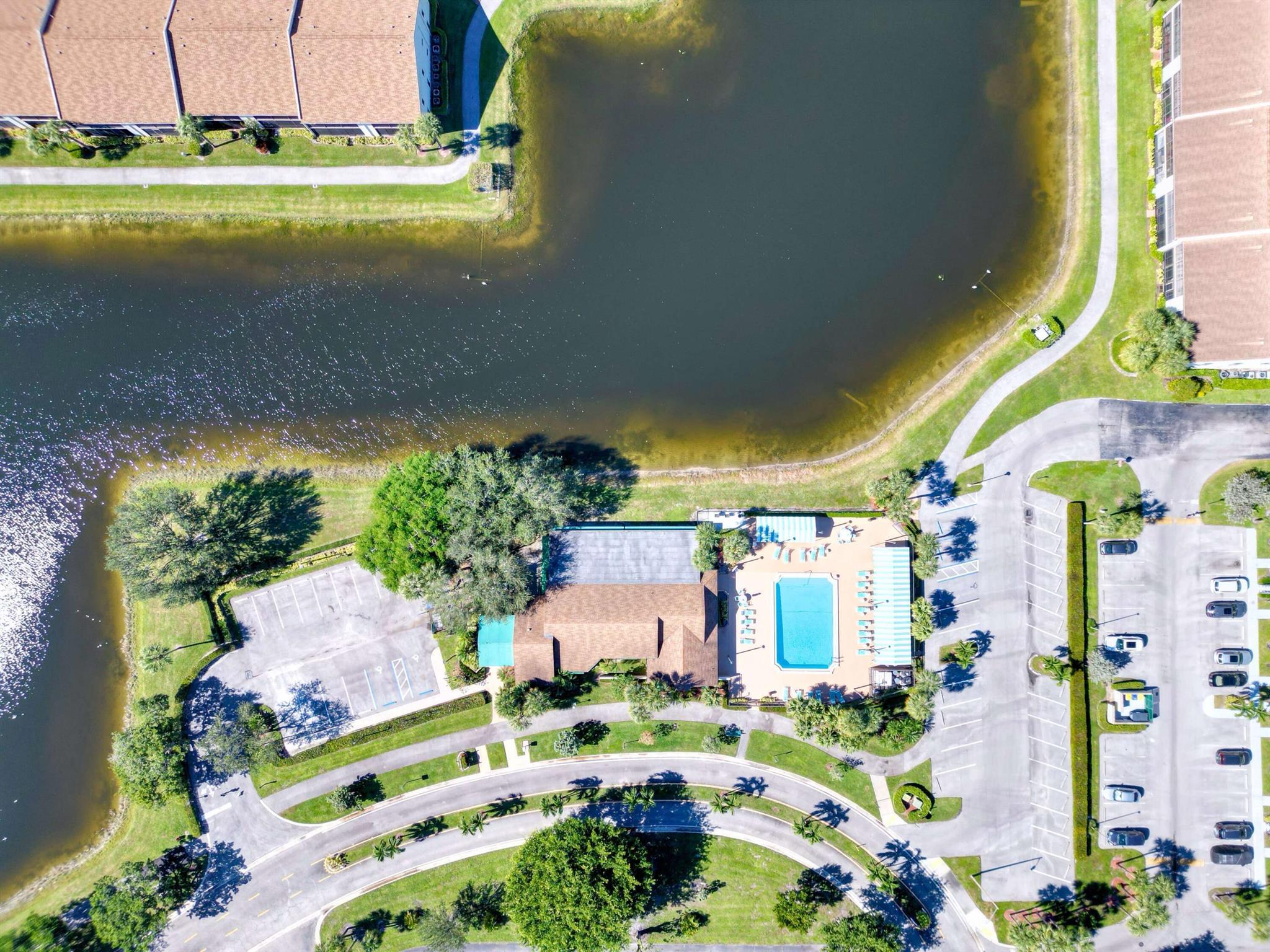 VILLAS OF WILLOW BEND - Residential