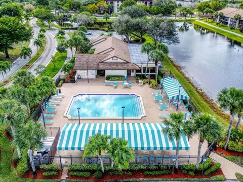Tiny photo for 3928 Vine Trail #B, Lake Worth, FL 33467 (MLS # R11141149)