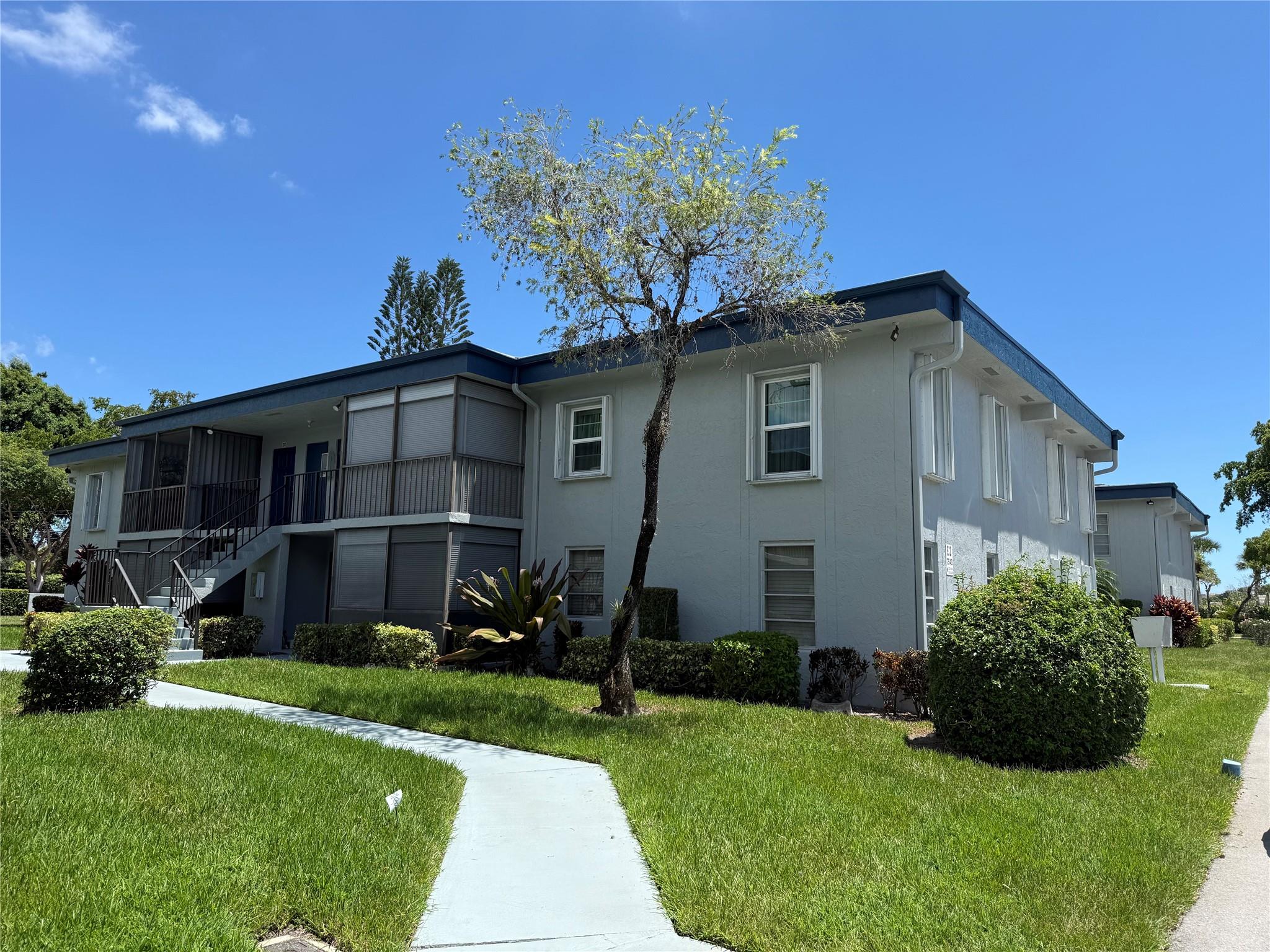 Evergreen 01 Condo 01-04 - Residential Lease