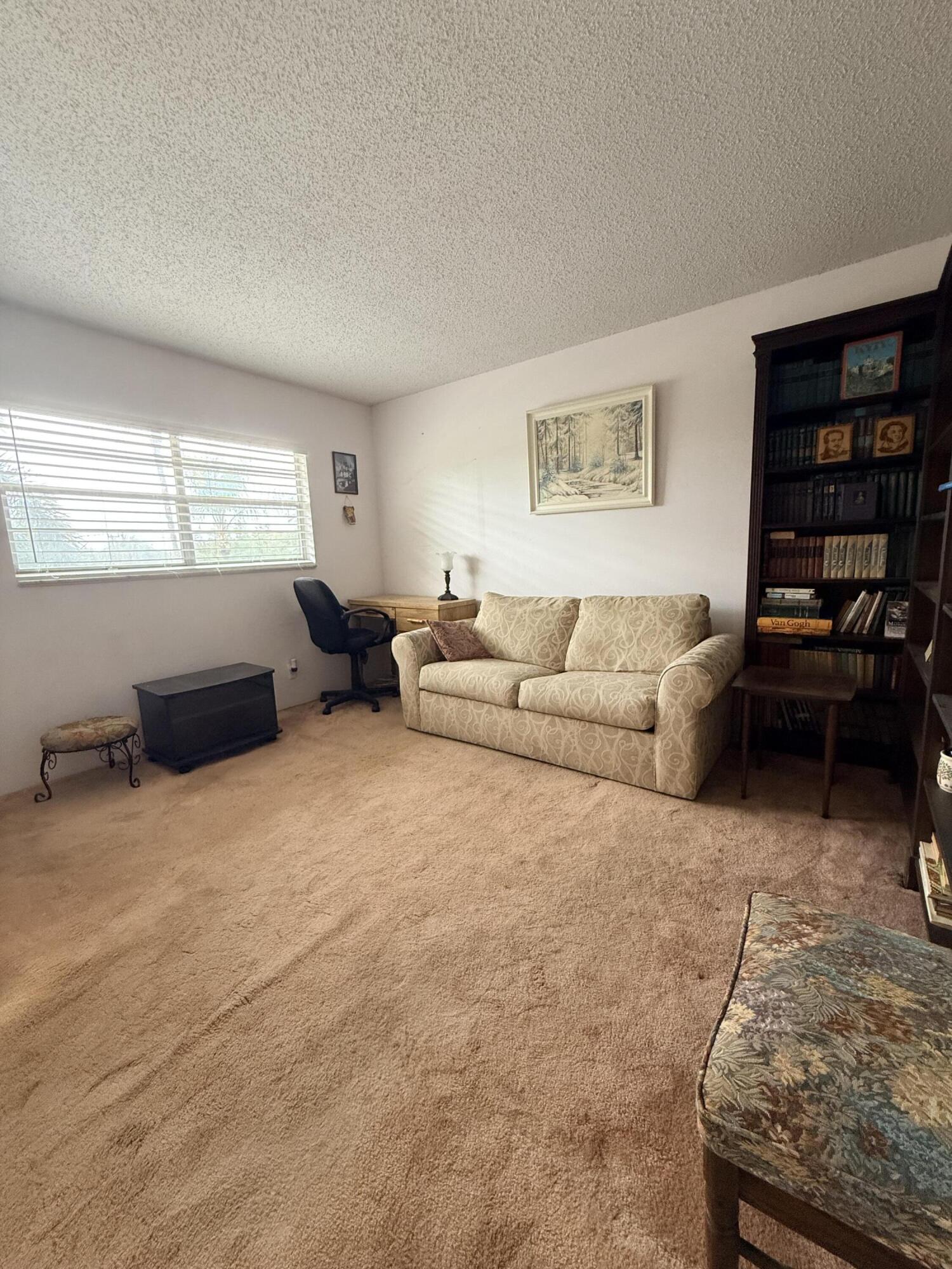 3836 Via Poinciana 306