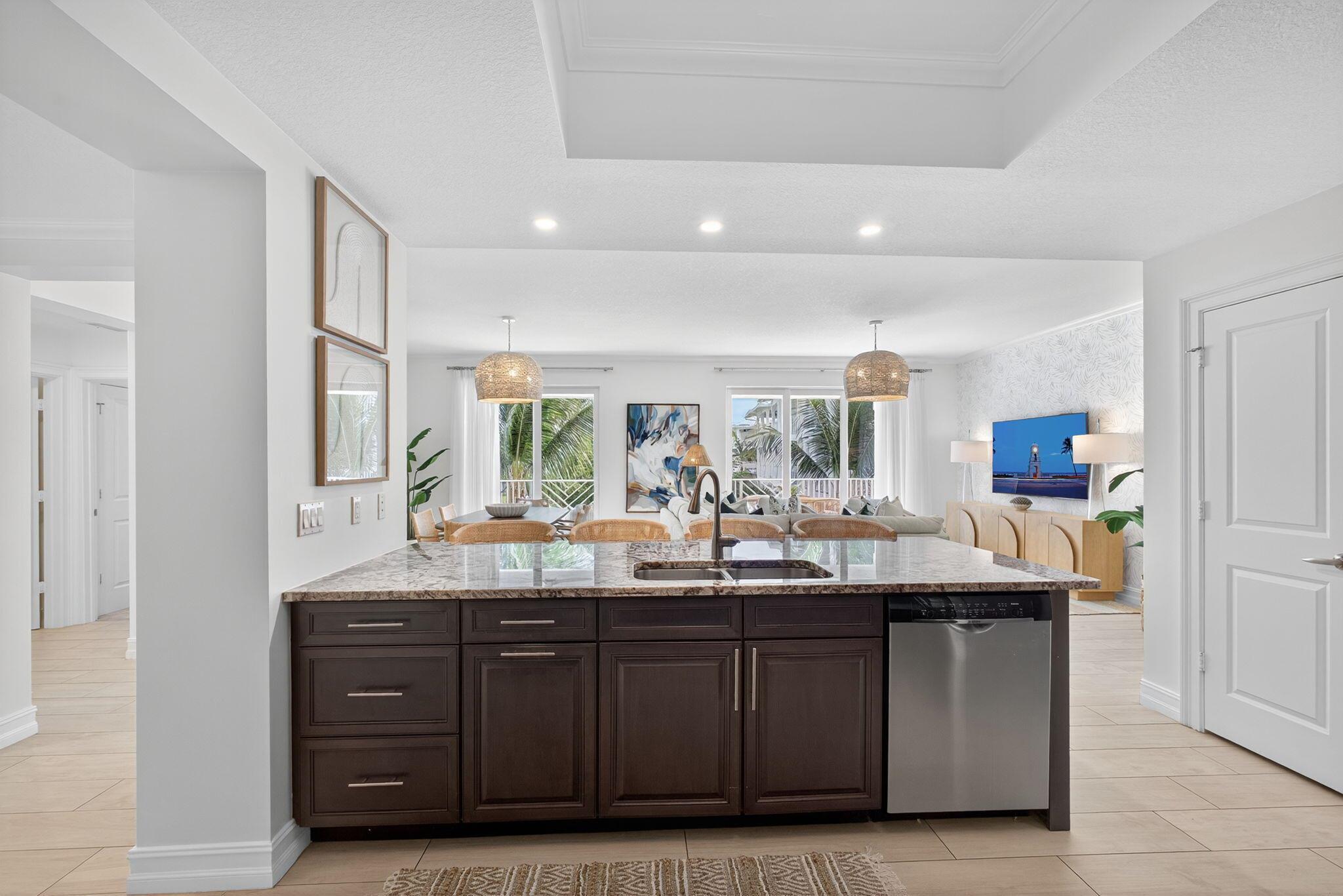 Bay Colony - Residential