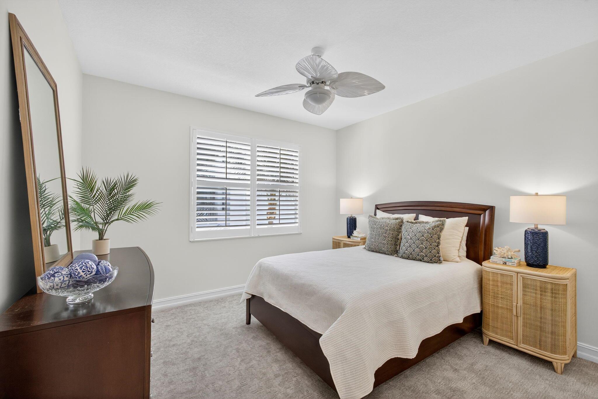 Bay Colony - Residential