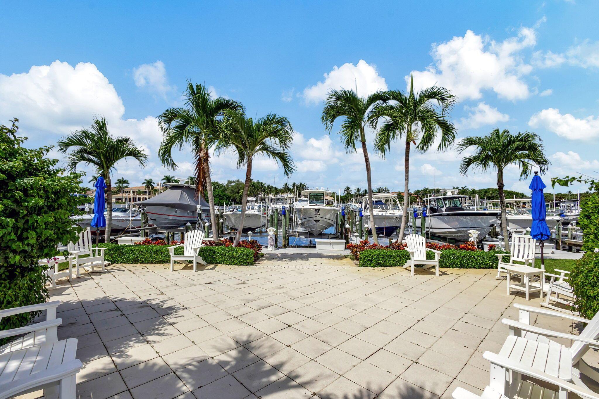 Bay Colony - Residential