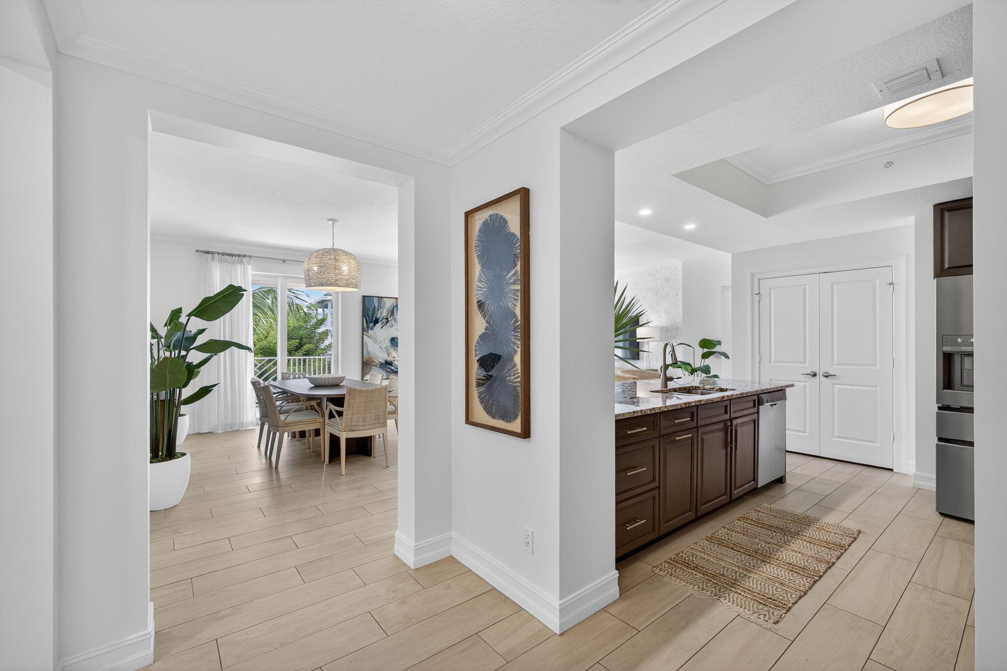 Bay Colony - Residential