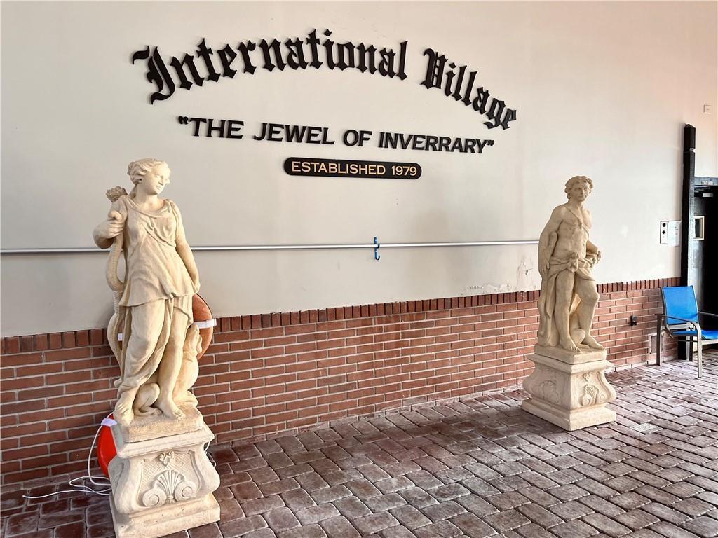 INTERBATIONAL VILLAGE - Residential