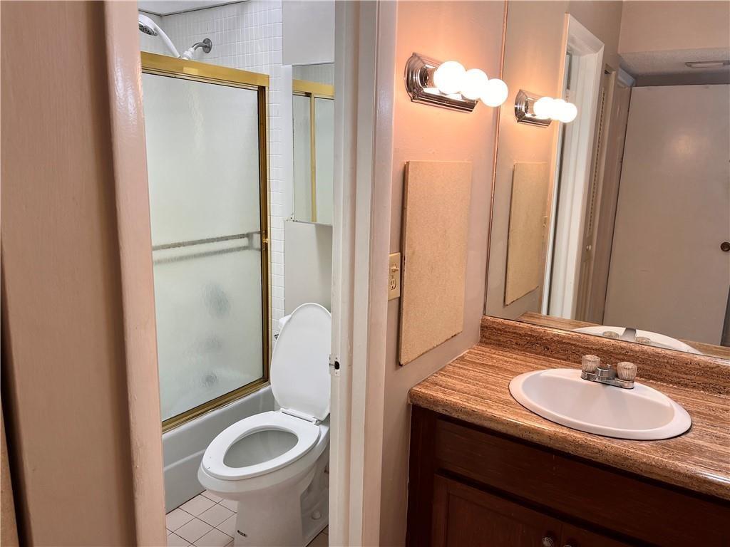 INTERBATIONAL VILLAGE - Residential