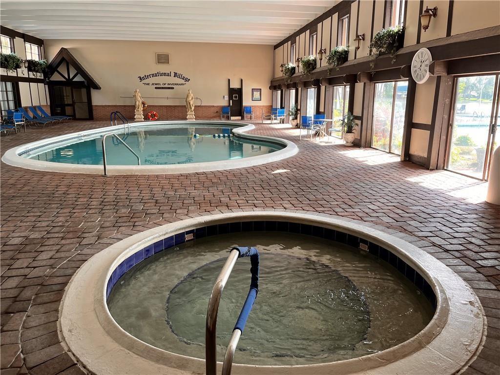 INTERBATIONAL VILLAGE - Residential